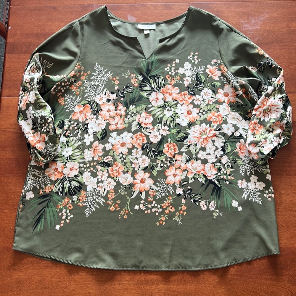 Dress Barn moss green floral blouse, size 2x